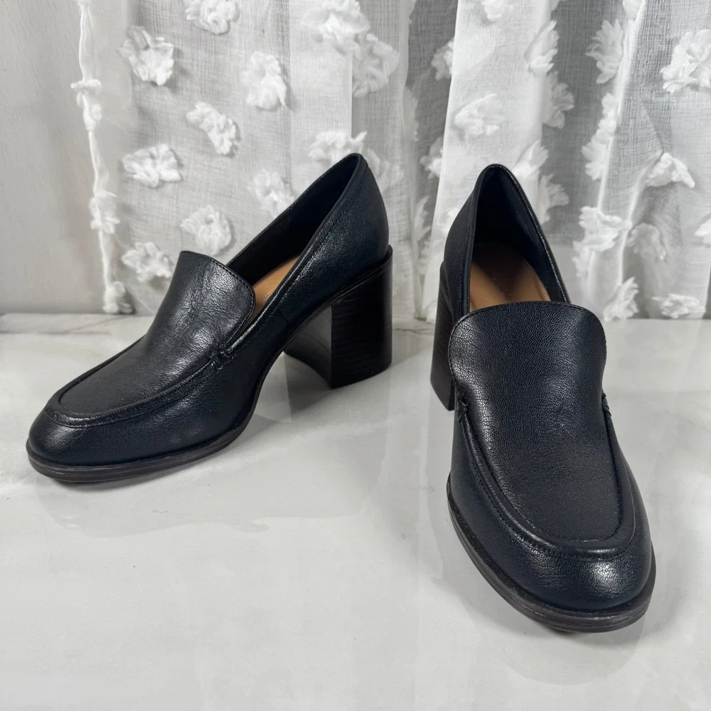 Crown Vintage Caitlun‎ Black Leather Slip On Loafers Pumps Chunky Heel Y2K 9M